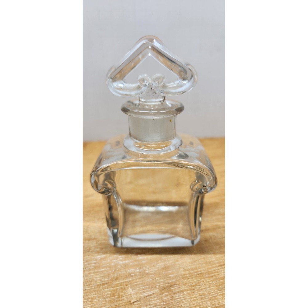 Vintage 5" Crystal Baccarat Guerlain Parfum‎ Bottle Stopper Chip on rim See Pic